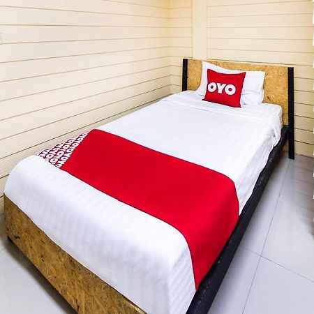 Babo House Bangkok Hotel Exterior photo
