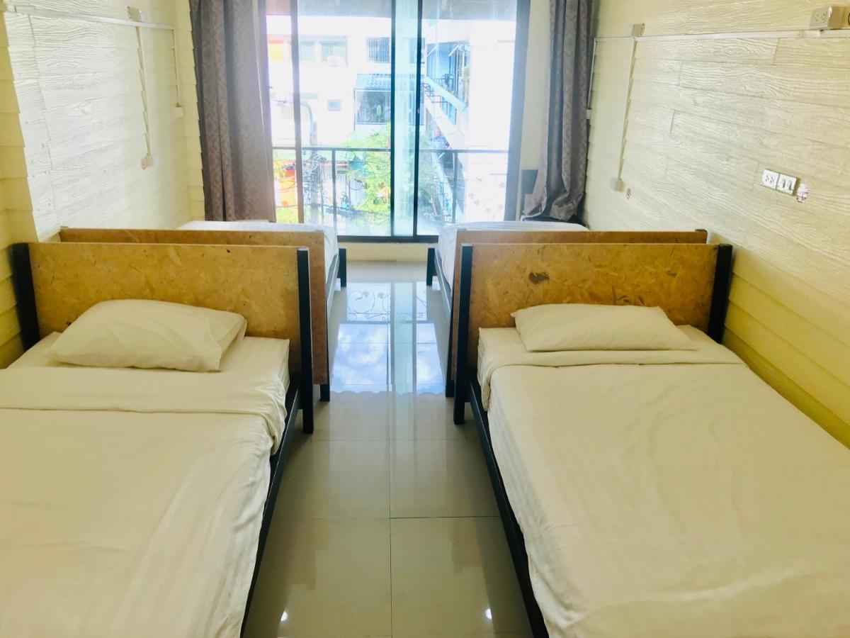 Babo House Bangkok Hotel Exterior photo