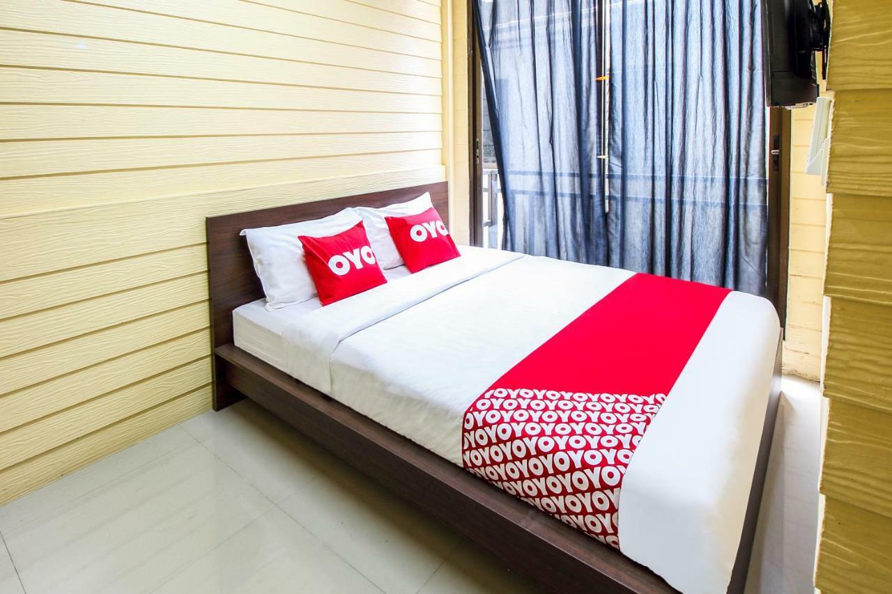 Babo House Bangkok Hotel Exterior photo