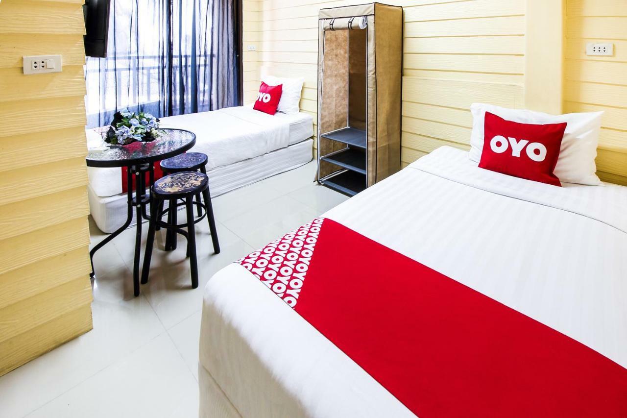 Babo House Bangkok Hotel Exterior photo