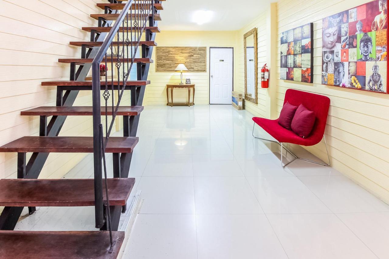 Babo House Bangkok Hotel Exterior photo